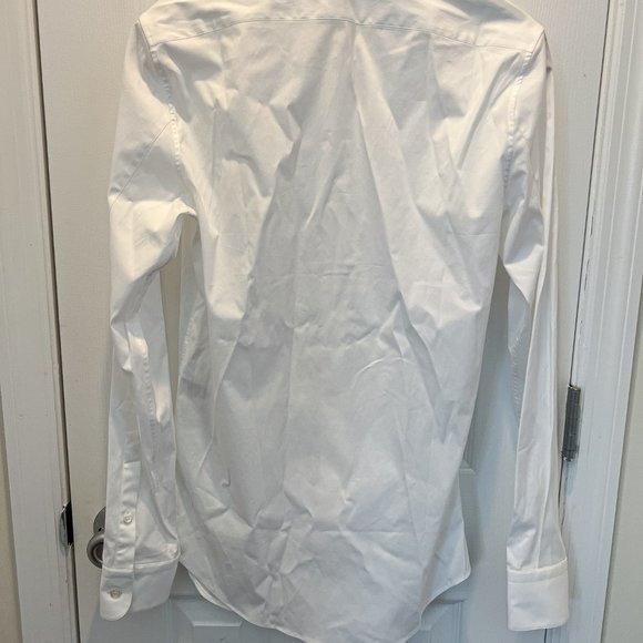 Men's Alexander McQueen Long-Sleeve Classic Button-Down Shirt - Picture 3 of 11